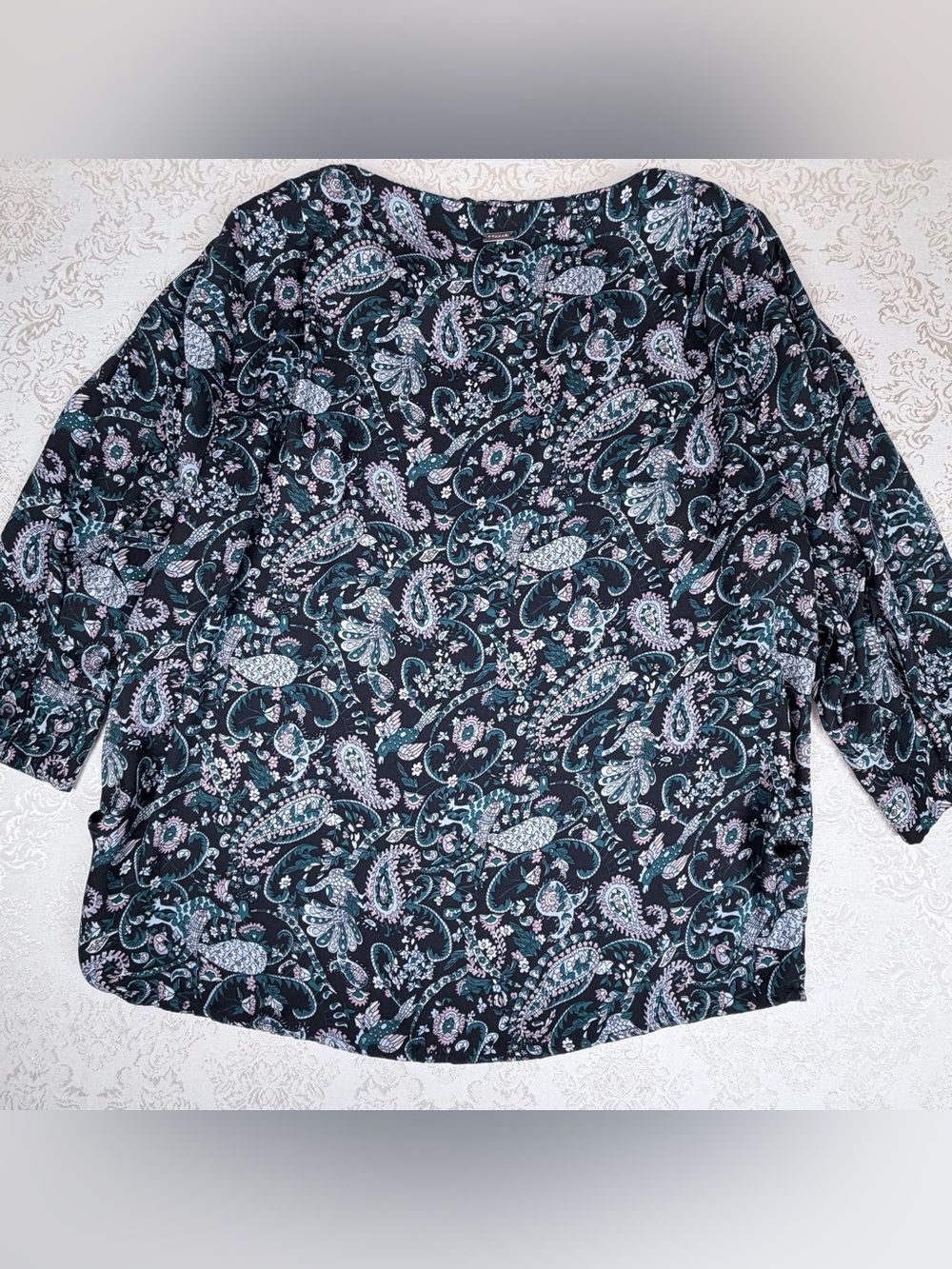 Tahari Black Paisley Print Blouse, Medium, Lightweight, Fashion - Picture 4 of 7